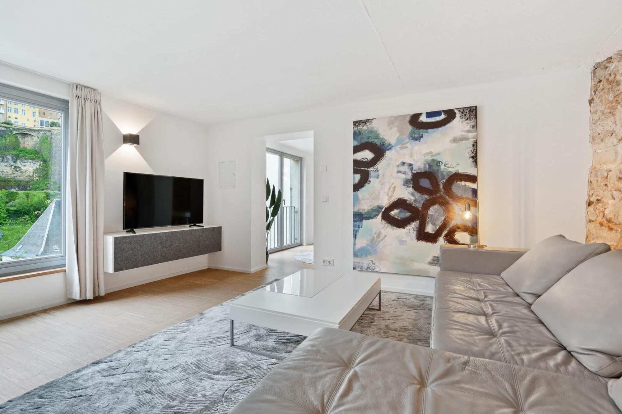 Modern 1Br Apartment In Unesco Grund, Люксембург Екстериор снимка