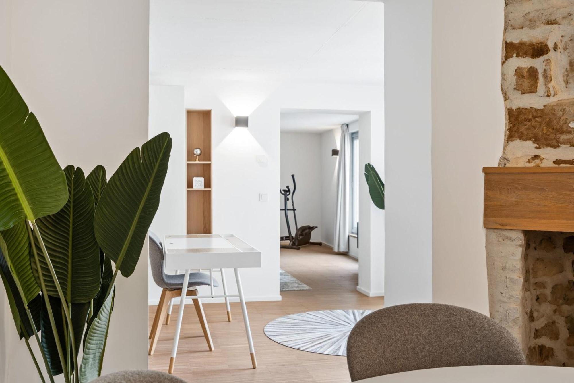 Modern 1Br Apartment In Unesco Grund, Люксембург Екстериор снимка
