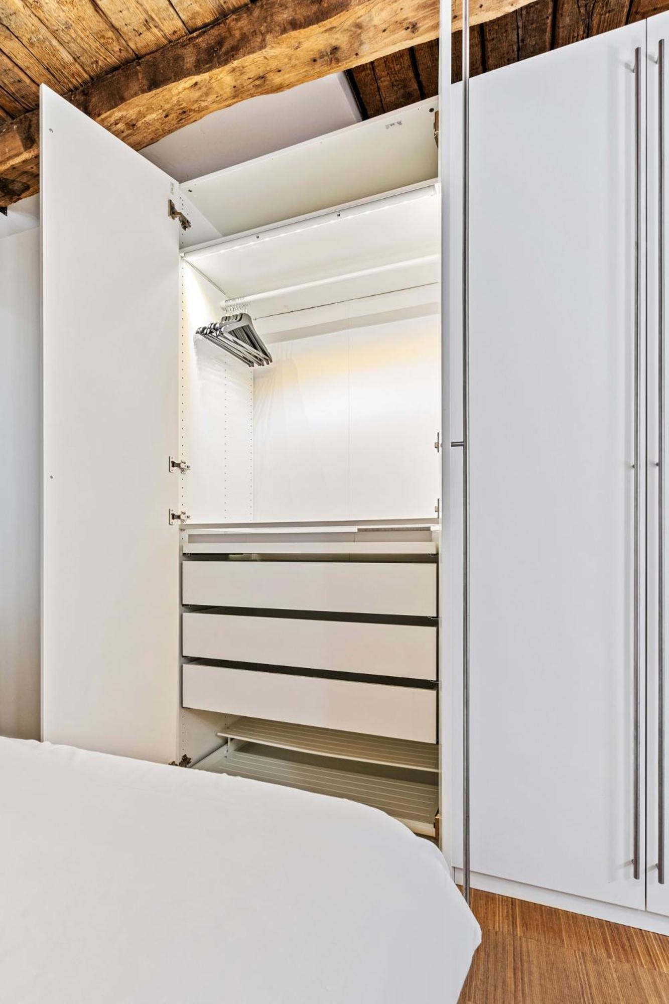 Modern 1Br Apartment In Unesco Grund, Люксембург Екстериор снимка